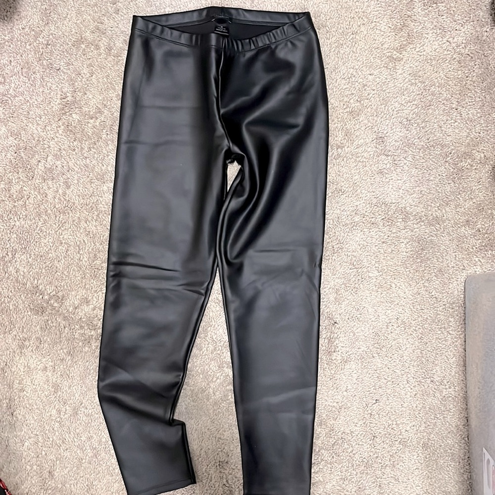 Ann Taylor faux leather leggings